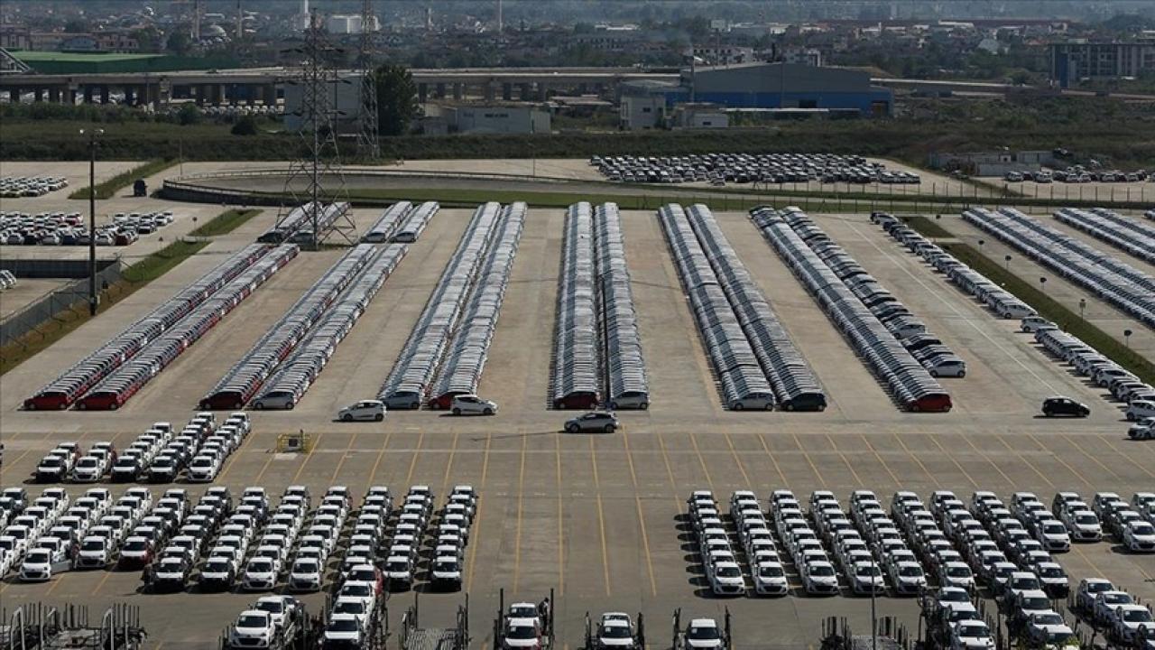 Kocaeli’de 2024’ün ilk yarısında 300 binden fazla araç banttan indirildi
