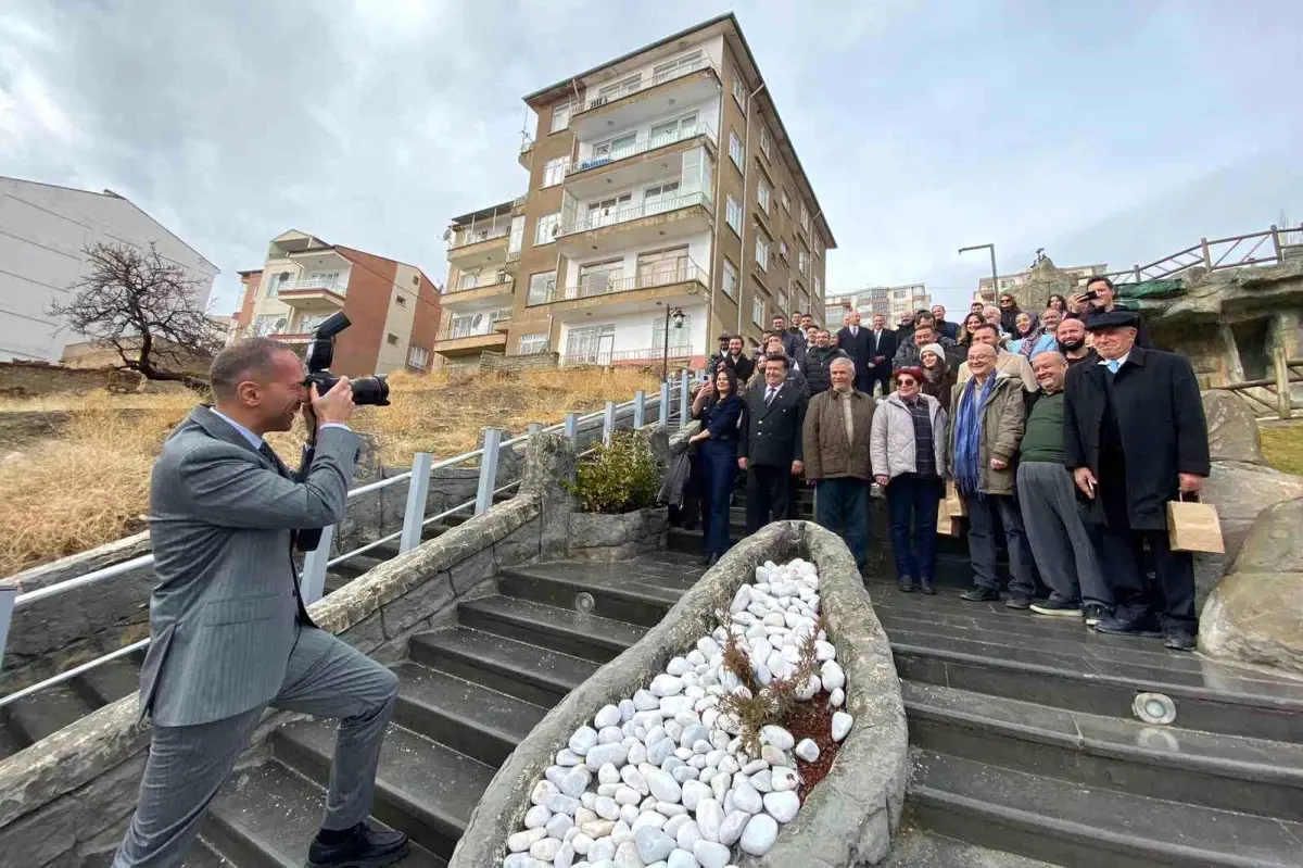 Başkan Özdemir: “Gazeteciler en özel günlerinde bile mesleklerini bırakamıyor”