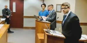 terfi-hirsi-olumcul-plana-donustu-meslektasini-zehirlemeye-calisti-IHHVfytW