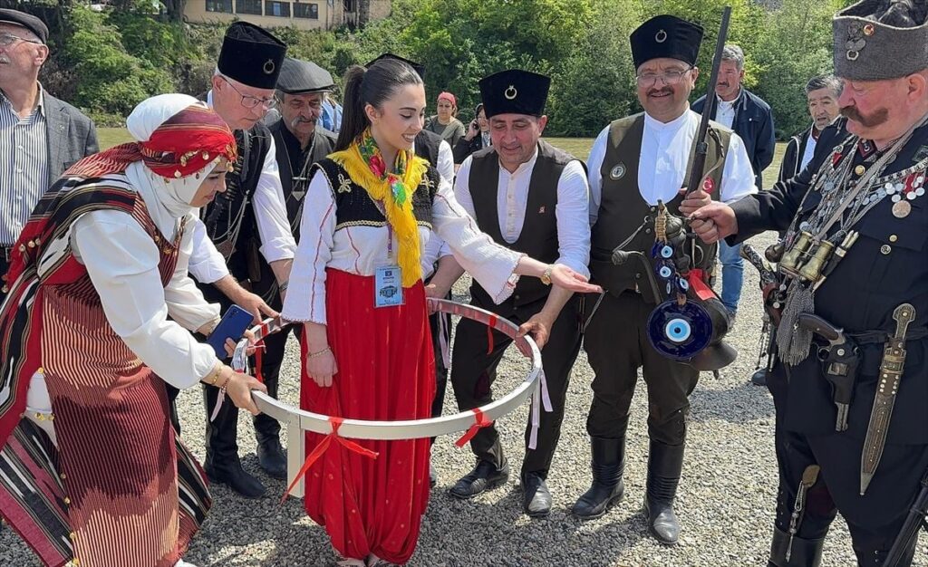 Giresun’da “Mayıs Yedisi” Geleneği Renkli Ritüellerle Kutlandı