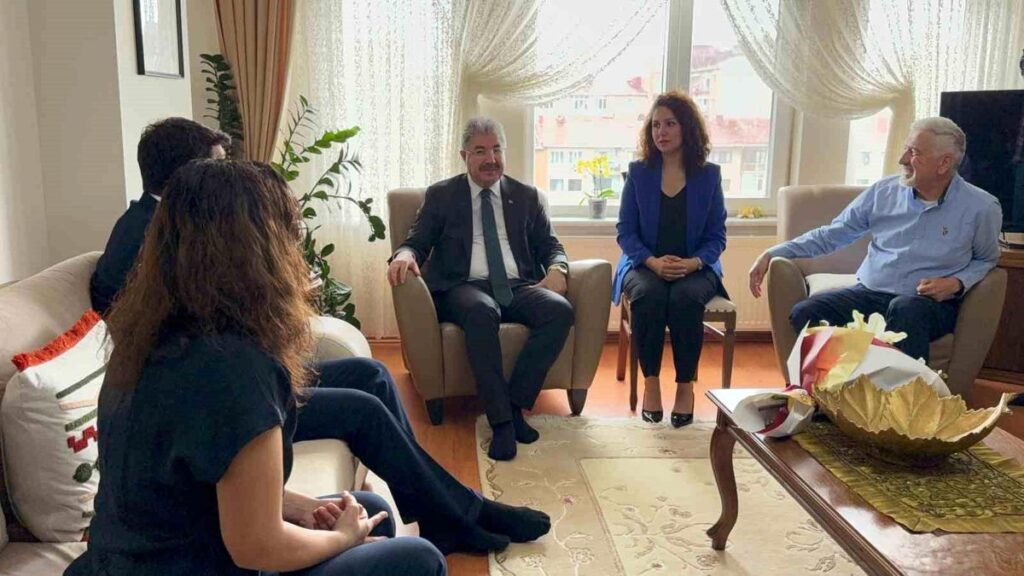 Engelli Mühendis Çiftten Valiye Ziyaret