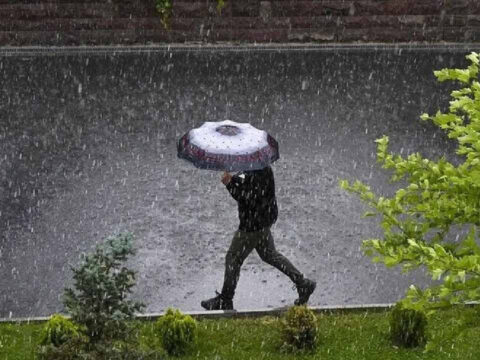 Kuvvetli saganak ve firtina ayni anda vuracak meteoroloji sari kod verdi IB8Vkdtn