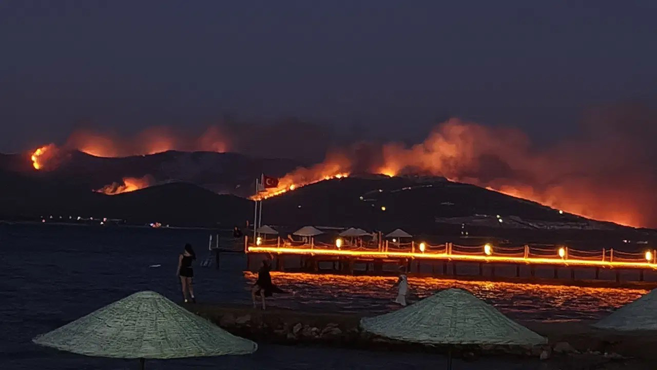 Mugla valiliginden kritik yangin uyarisi XLOb9mY5